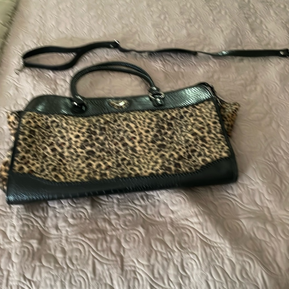 Animal print & black tote